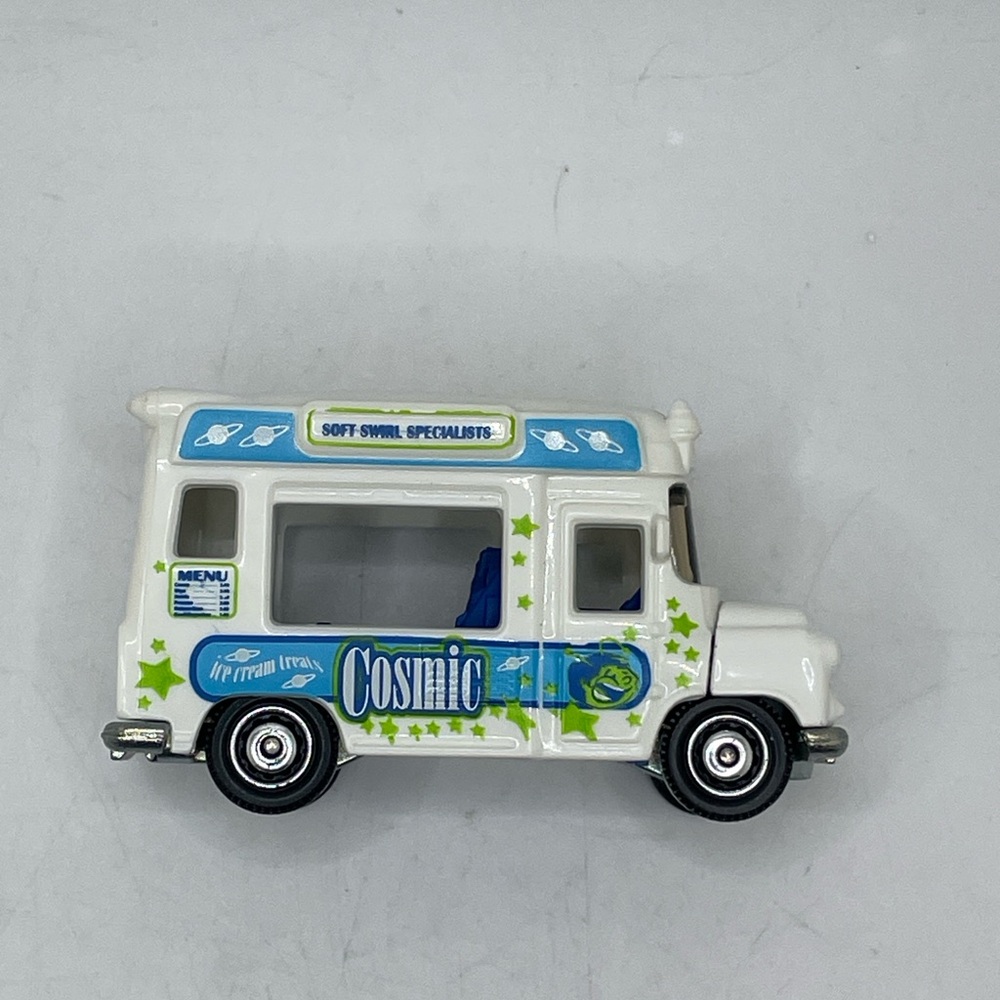 Matchbox Bedford Ice Cream Van White 1960's shape Toy MB778